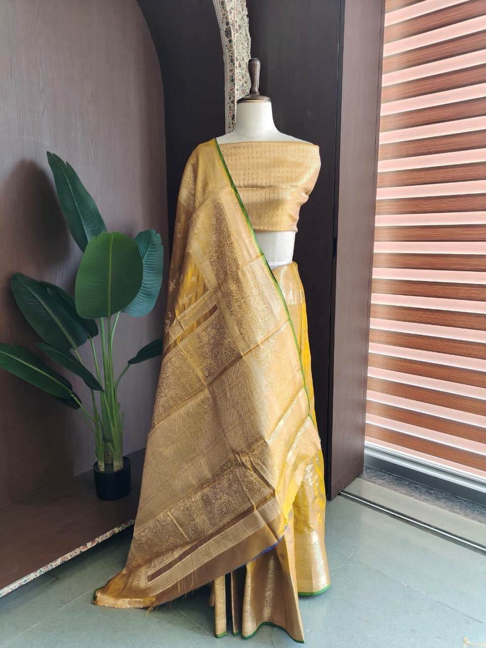 Soft Kanjivaram Silk Saree β Silk fabric β Kanchipuram β from Tamilnadu β buy online India