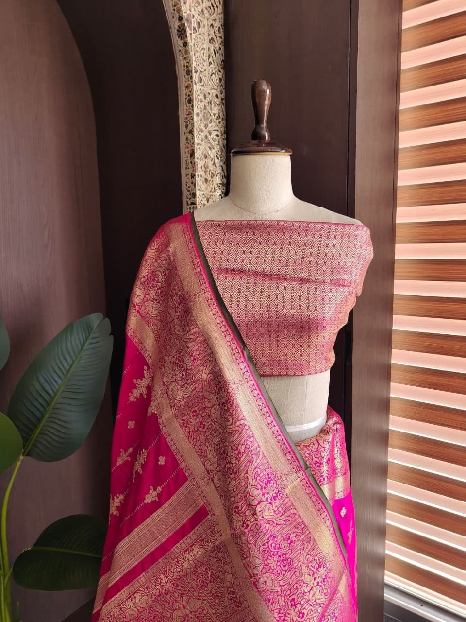 Soft Kanjivaram Silk Saree — Silk fabric — Kanchipuram — from Tamilnadu — buy online India